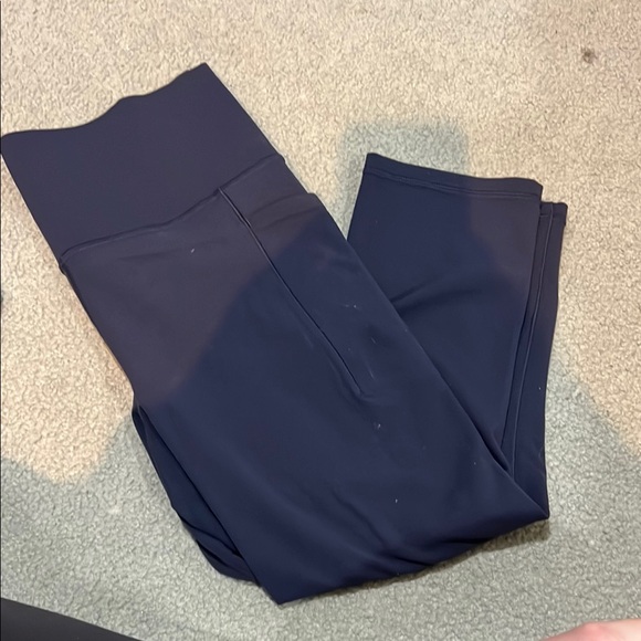 Athleta Salutation Stash Pocket II Capri Navy - Picture 2 of 6